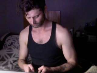 mrrdrrmittens42 live cam profile