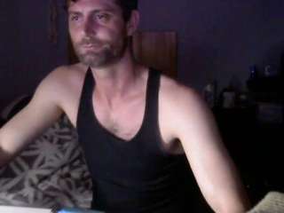 mrrdrrmittens42 live cam profile