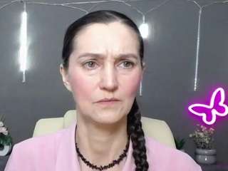 tayafinch's CamSoda show and profile