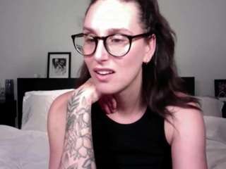 annmarieferrara's CamSoda show and profile