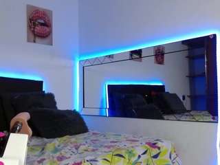 dariana-pink webcam model