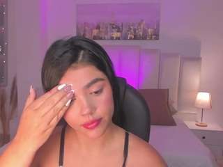 mila-blaze Live Webcam on CamSoda