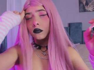 peytonn-monroe
