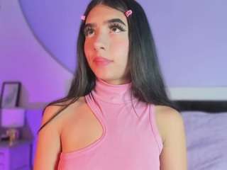 peytonn-monroe