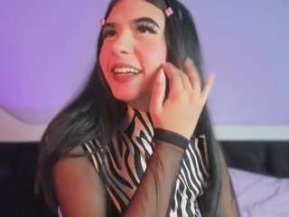 PeytonnPetite