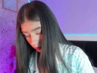 PeytonnPetite