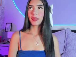 PeytonnPetite