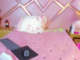  sophiiesinclair chat room