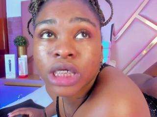 sophiiesinclair Live Webcam on CamSoda