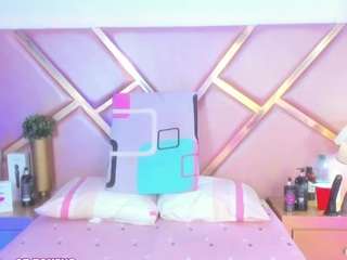 sophiiesinclair live cam profile