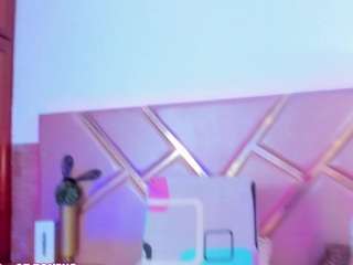 This model is live right now. sophiiesinclair