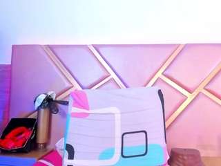 sophiiesinclair's live room