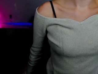 AlinaBlond