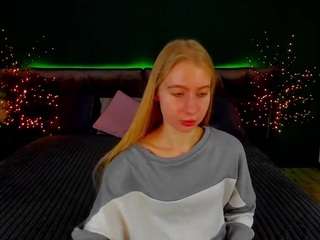 AlinaBlond