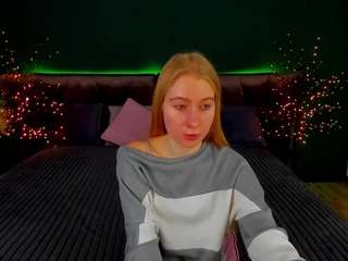 AlinaBlond