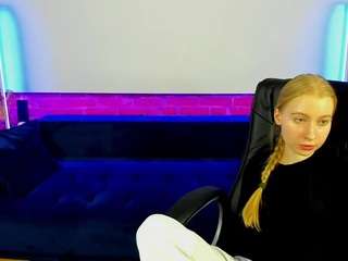 AlinaBlond