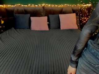 alinablond Live Webcam on CamSoda