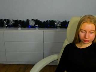 alinablond Live Webcam on CamSoda