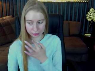 le modèle alinablond est en webcam porno dans un show sur le site camsoda, il possède les tags suivants: amateur,ass,doggy style,erotic dance,flashing,green eyes,no drinking,no smoking,normal,spanking,blonde hair,hd,small tits