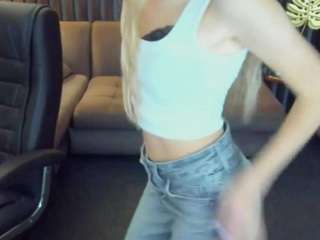 AlinaBlond
