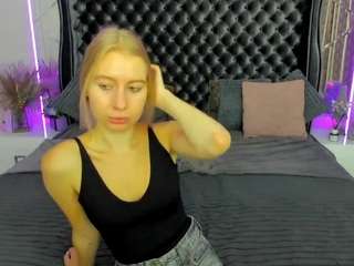 AlinaBlond
