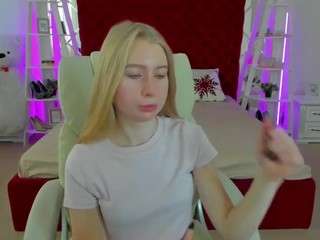 AlinaBlond