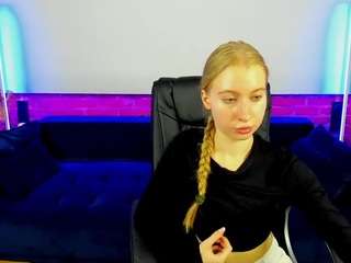 AlinaBlond