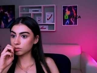  ariana-ross7 chat room
