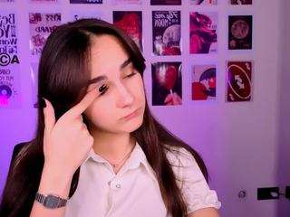 ariana-ross7