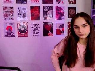 ariana-ross7