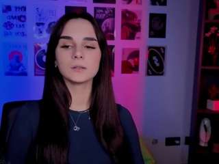 ariana-ross7