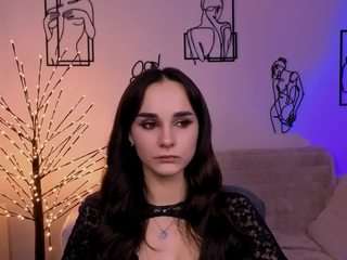 ariana-ross7
