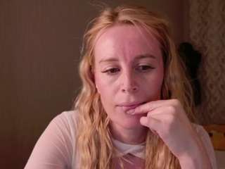 ashley-nelsonn webcam