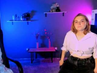 casey-meow Live Webcam on CamSoda