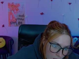 casey-meow's CamSoda show and profile