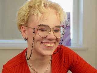  erlineheemstra chat room