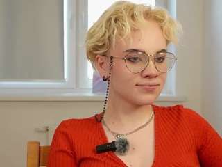  erlineheemstra chat room