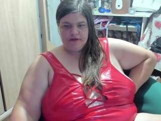 IONYSEXYLIPSPUSSY