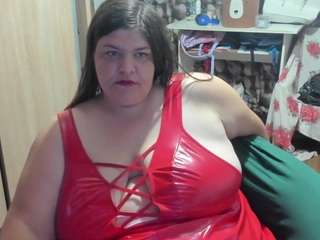 IONYSEXYLIPSPUSSY