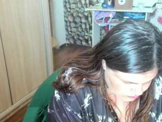  ionysexylipspussy chat room