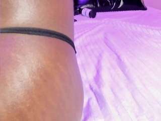 marian-reynolds's CamSoda show and profile