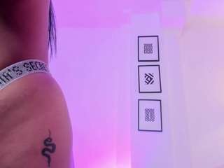 miavegas1 webcam model