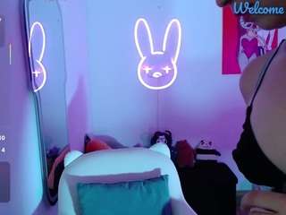 valentina-12 live cam profile