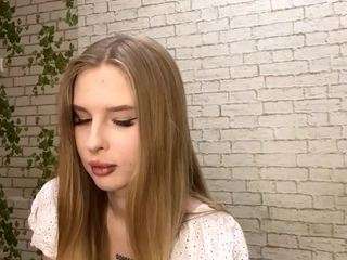  antonettekolsrud chat room