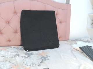  arianaa29 chat room
