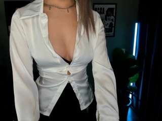 baklajan1918 from CamSoda is Freechat