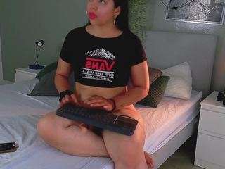 bella-spicy chat room
