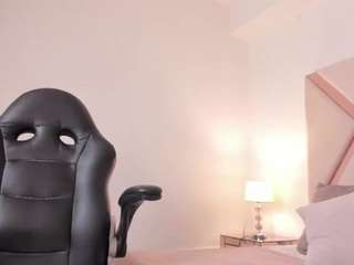  cloemorwen chat room