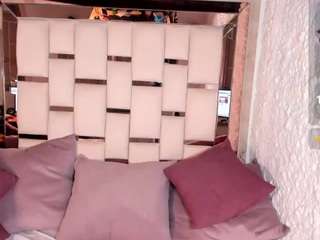  cloemorwen chat room