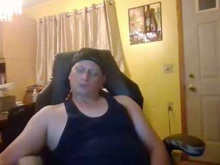  edwardaims2pleaseu chat room